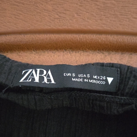 Zara Women’s Mini Spaghetti Strap Black Dresa Size Small - Picture 4 of 4